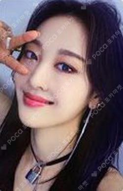 [&] C Yves photocard image