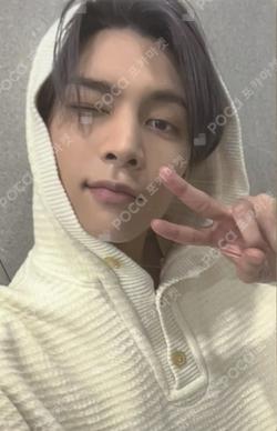 질주 (2 Baddies) Unboxing Event SM STORE JOHNNY photocard image