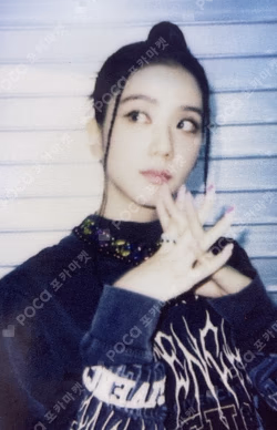 BLACKPINK WORLD TOUR BORN PINK BLACKPINK PHOTO PACKAGE JISOO photocard image