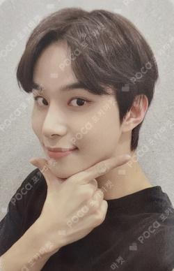 SMTOWN LIVE 2022 : SMCU EXPRESS  HUMAN CITY SUWON INVITATION + BADGE SET