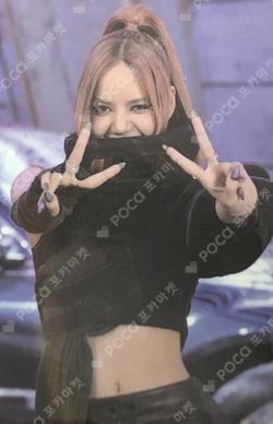BLACKPINK WORLD TOUR BORN PINK ALBUM BOOTH LISA photocard image