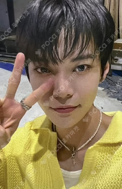 NCT 127: WELCOME TO MY CITY PHONE CASE & PHOTO CARD SET