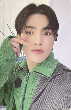 ATEEZ X EVERLINE POP-UP STORE ATINY ROOM TRADING CARD