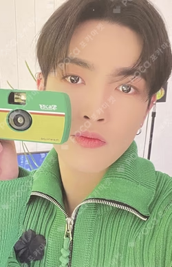 ATEEZ X EVERLINE POP-UP STORE ATINY ROOM RANDOM GIFT BOX