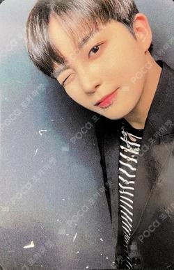 THE WORLD EP.1 : MOVEMENT EVERLINE JONGHO photocard image