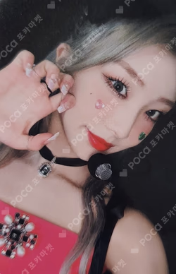 2022 LOONA 1st WORLD TOUR LOONATHEWORLD IN SEOUL TRADING CARD SET