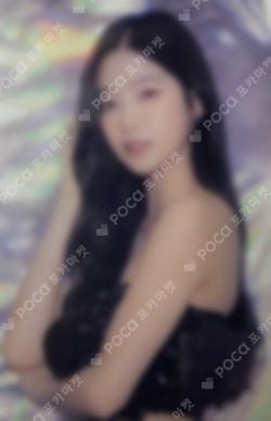 ANTIFRAGILE Weverse Albums Ver. WEVERSE KAZUHA photocard image