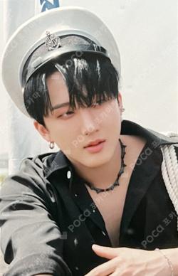 Stray Kids CHANGBIN photocard image