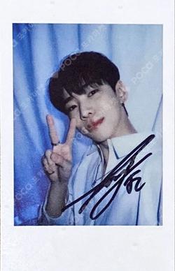 xblush JaeChan photocard image