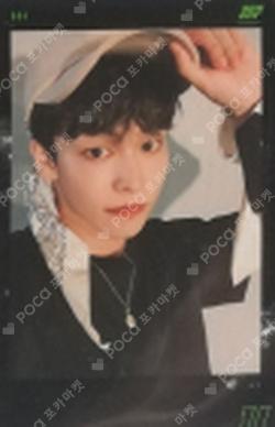 SPIN OFF POLAROID SET