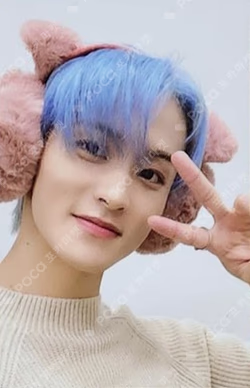 2022 PINK CHRISTMAS PHOTO CARD RANDOM PACK