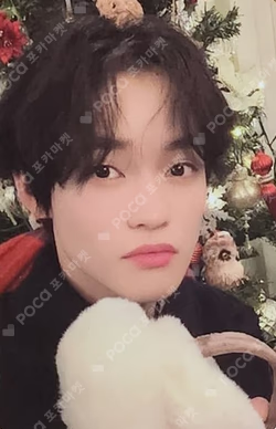 2022 PINK CHRISTMAS PHOTO CARD RANDOM PACK
