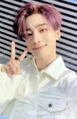 Fame FAN SIGNING EVENT WINNER SEUNGWOO photocard image