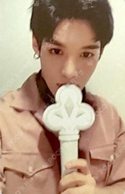 Official Light Stick PRE-ORDER BENEFIT