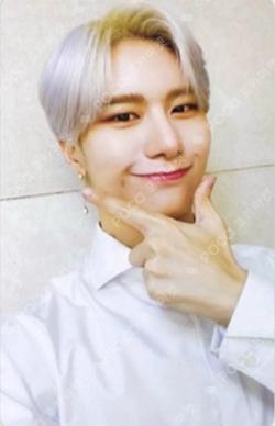 VOICE : The future is now  SEUNGSIK photocard image