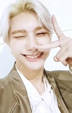 VOICE : The future is now BEATROAD SEUNGSIK photocard image