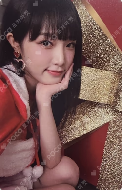 YENA in winterland  TRADING CARD 13