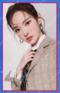 We can Wave ver. MONDAY photocard image