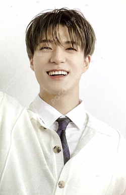 2023 SEASON'S GREETINGS YES24