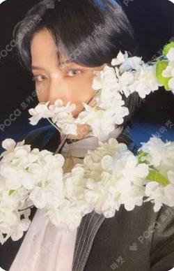 BLOOD MOON BLOOD Ver. XION photocard image