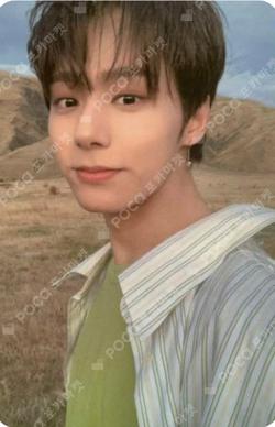 IN ITS TIME HWANWOONG photocard image