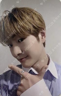 Life goes on G ver. ONEW photocard image