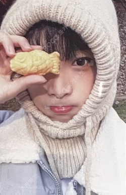 Love War WITHMUU LUCKY DRAW YENA photocard image