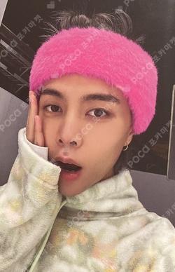 Ay-Yo SYNNARA RECORD JOHNNY photocard image
