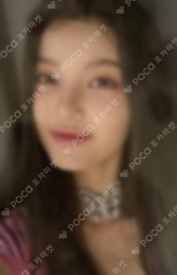 OMG UNIVERSAL LUCKY DRAW DANIELLE photocard image