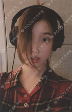 IU 13TH ANNIVRSARY MD for UAENA 4th PHOTOCARD HOLDER SET