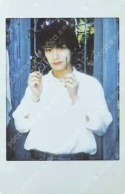 2023 SEASON’S GREETINGS FORTUNE TRADING CARD KIM JAE HYUN photocard image