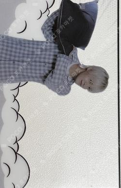 NCT YUTA photocard image
