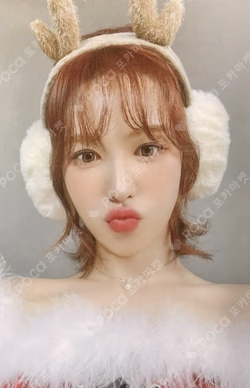 2022 PINK CHRISTMAS PHOTO CARD RANDOM PACK