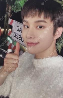 Ay-Yo LIVE STREAMING EVENT SM STORE JUNGWOO photocard image