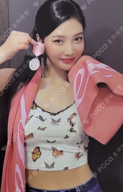 SMCU EXPRESS@KWANGYA SMCU EMBLEM BADGE JOY photocard image