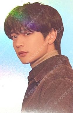 CHASE POSTCARD + HOLOGRAM PHOTO CARD SET