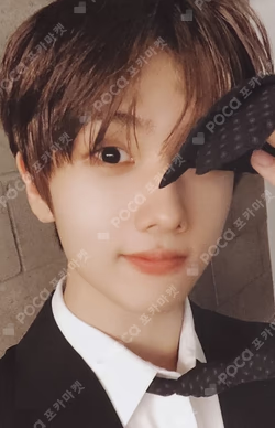 2023 SEASON'S GREETINGS PHOTO CARD COLLECT BOOK
