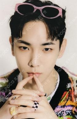 2023 SEASON'S GREETINGS PHOTO PACK Key photocard image