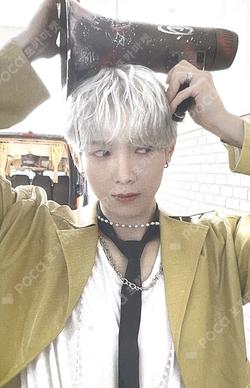 THE WORLD EP.1 : MOVEMENT WONDERWALL YEOSANG photocard image