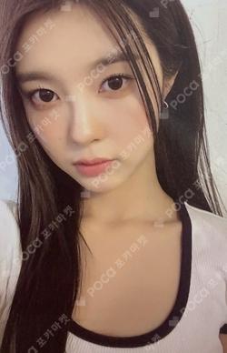 LOVESTRUCK! EYE CONTACT ver.