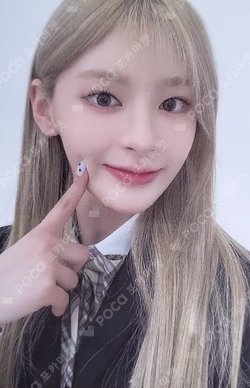 1theK  GAP CRUSH Seeun photocard image