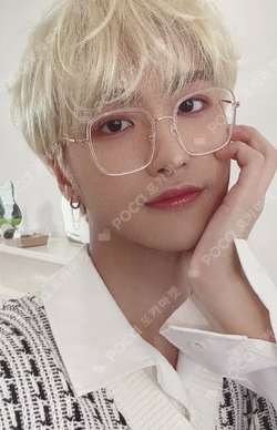 ATEEZ X EVERLINE POP-UP STORE ATINY ROOM TRADING CARD