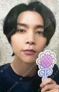 NCT JOHNNY photocard image