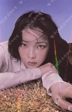 MY WORLD HOTTRACKS KARINA photocard image