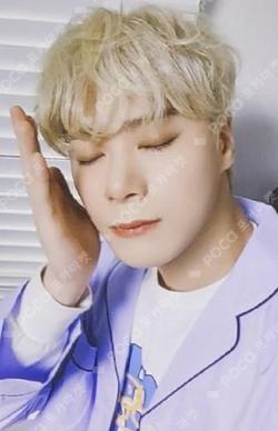 INCENSE APPLEMUSIC LUCKY DRAW MOONBIN photocard image