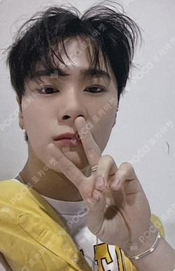 2023 SEASON’S GREETINGS FAVORITE VER. APPLEMUSIC