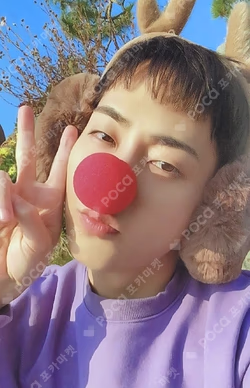 2022 PINK CHRISTMAS PHOTO CARD RANDOM PACK