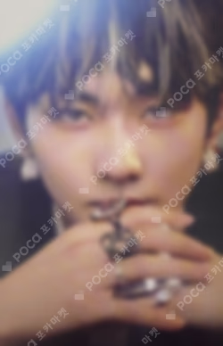 DARK BLOOD WEVERSE