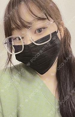 Girls YIZHIYU GISELLE photocard image