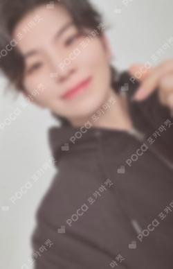 8th Anniversary WOOZI EARRINGS WOOZI photocard image